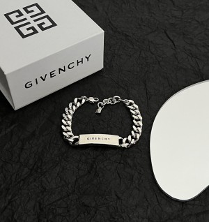 지방시 givenchy 레터 메탈 체인 브레이슬릿